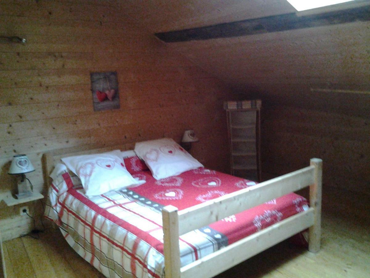 Bed and Breakfast La Grange De L'Errance Giron Exterior foto