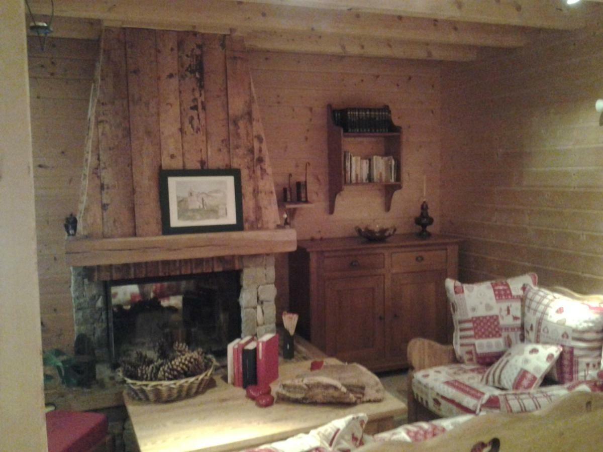 Bed and Breakfast La Grange De L'Errance Giron Exterior foto