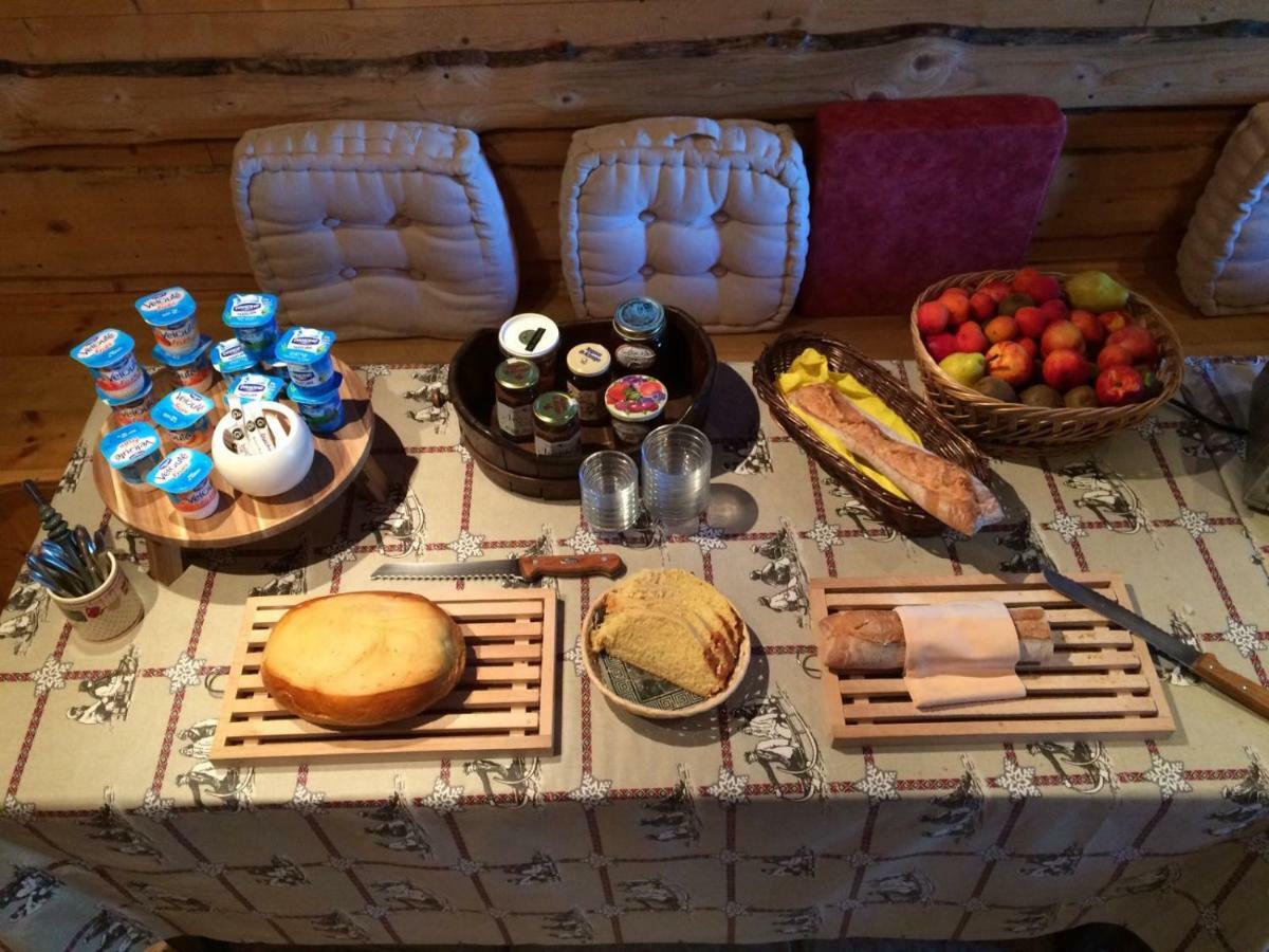 Bed and Breakfast La Grange De L'Errance Giron Exterior foto